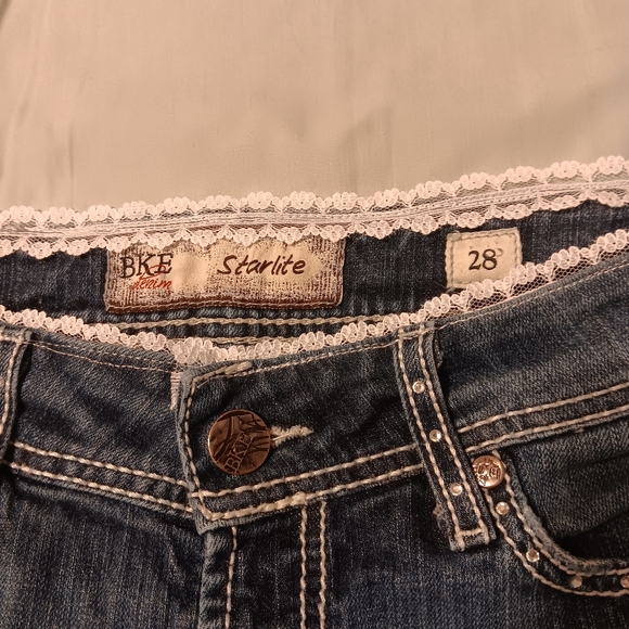 Custom Y2K BKE fur shorts - Picture 5 of 5